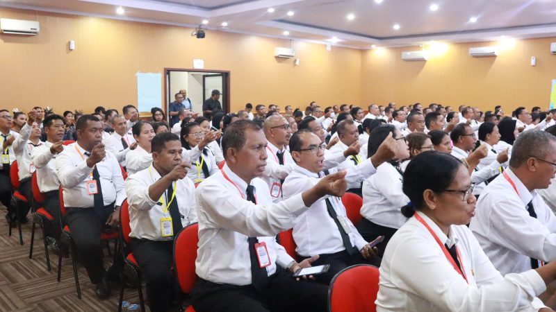 Diklat 157 Calon Kepsek, Wagub Johni Minta Wujudkan Perubahan Nyata di Sekolah